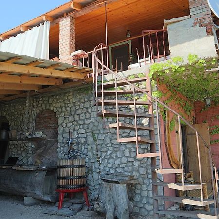 Chateau Dio Ambrolauri Exterior foto